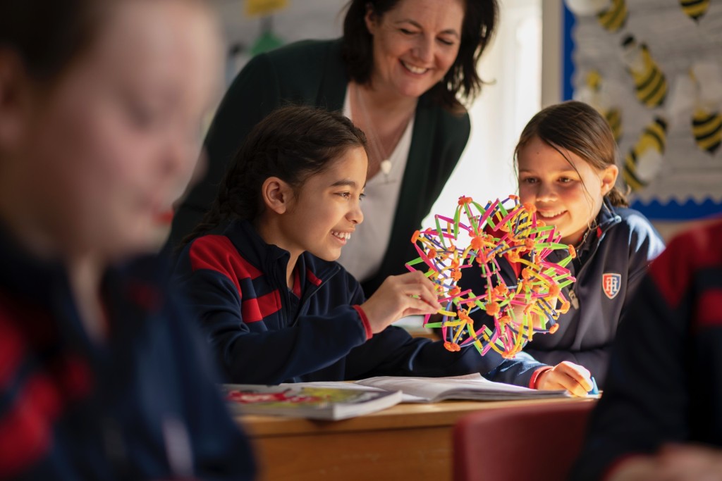 Talbto Heath Junior School Maths Lesson