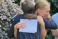 Emily-J-hug_6831